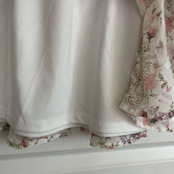 Mi Ami Ruffled Floral Skirt stretch Waste with Tie Front Size S - Picture 9 of 11